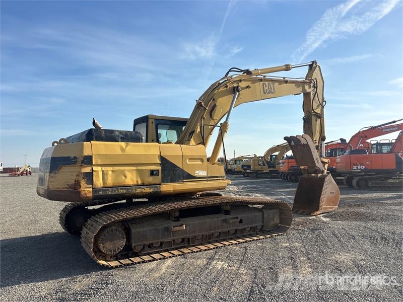 CAT 322L Kāpurķēžu ekskavatori