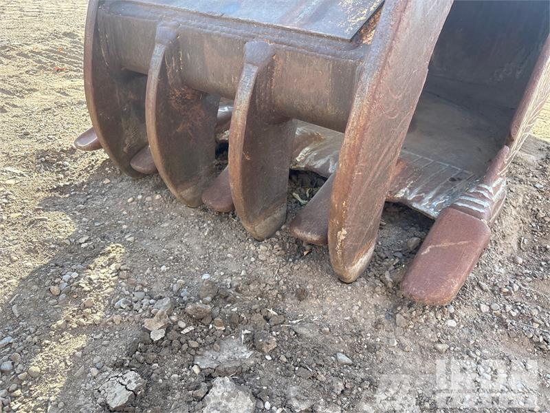 CAT 322L Kāpurķēžu ekskavatori
