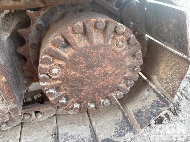 CAT 322L Kāpurķēžu ekskavatori
