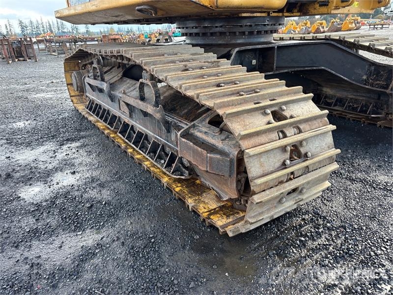 CAT 324DFMLL Heel Boom Log Loader لوادر بذراع مفصلي