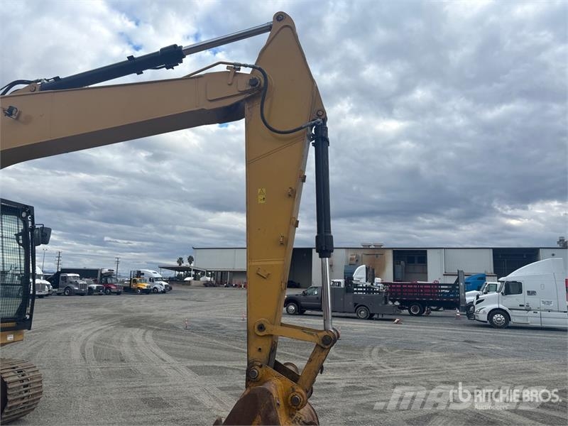 CAT 325 Tracked Excavator Εκσκαφείς με ερπύστριες