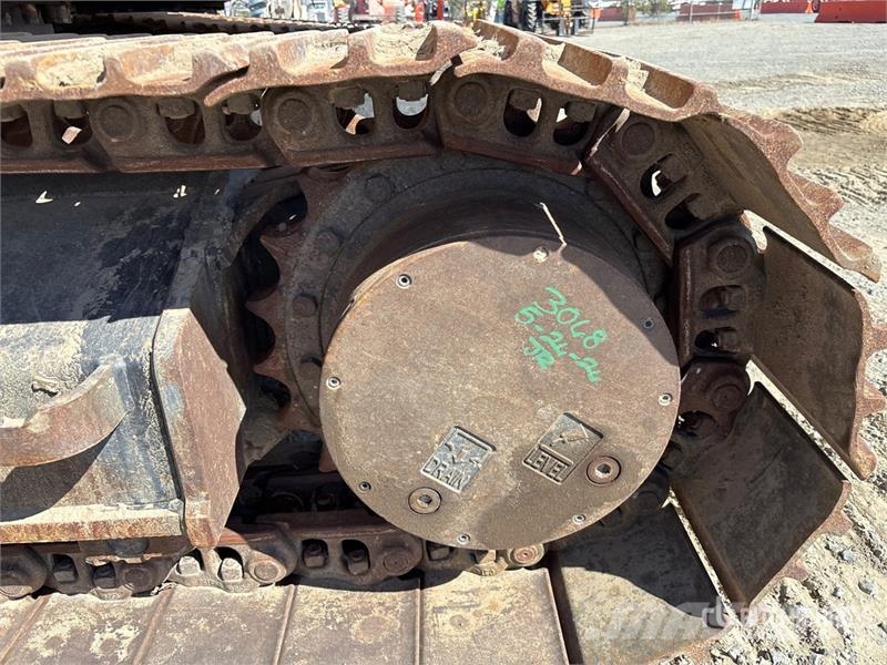 CAT 325 Tracked Excavator Roomikekskavaatorid