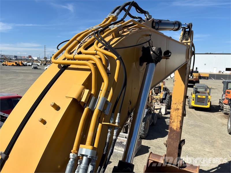 CAT 325 Tracked Excavator Roomikekskavaatorid