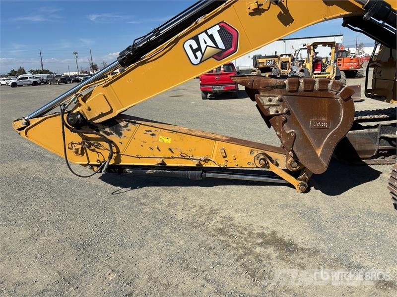 CAT 325 Tracked Excavator Roomikekskavaatorid
