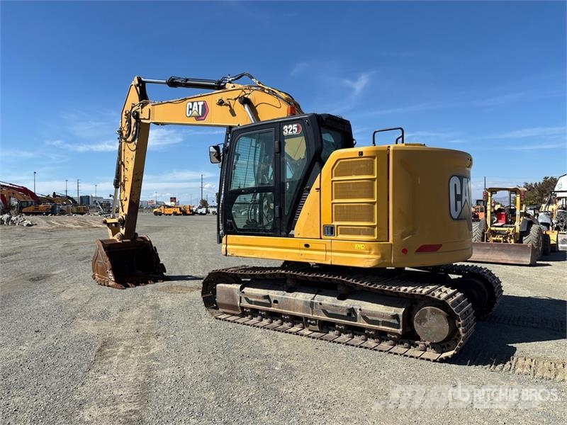 CAT 325 Tracked Excavator Roomikekskavaatorid