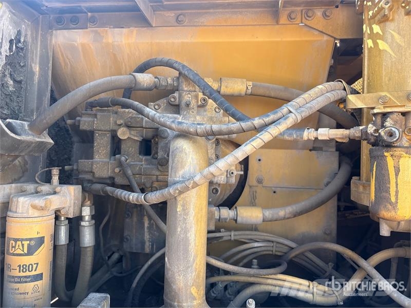 CAT 325B L Crawler excavators