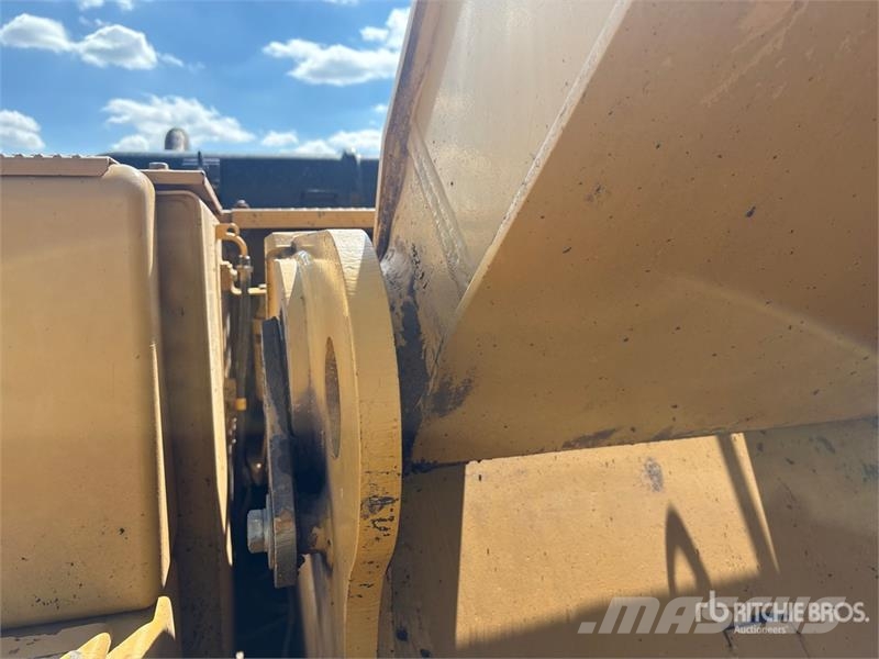 CAT 325B L Crawler excavators