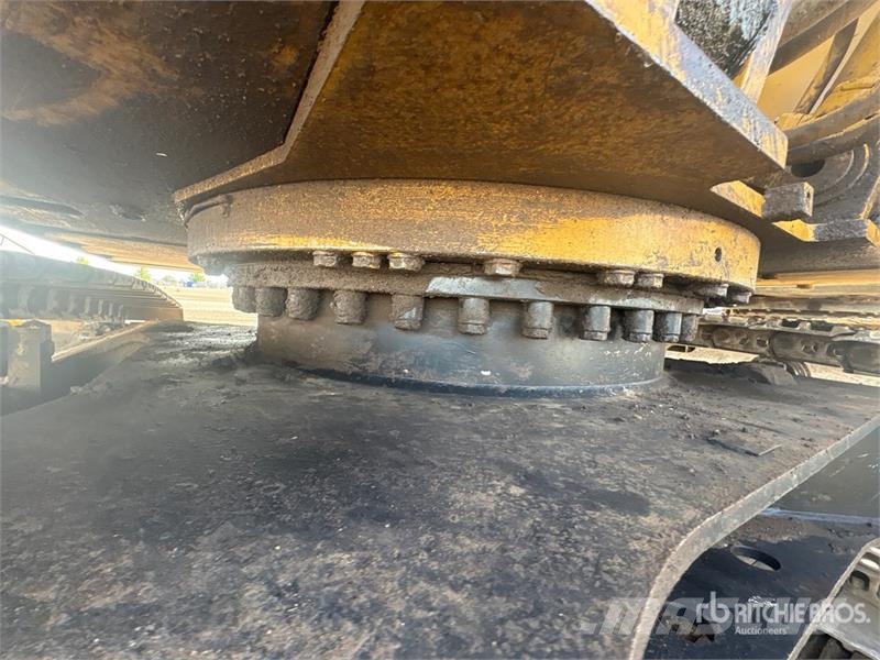 CAT 325B L Crawler excavators