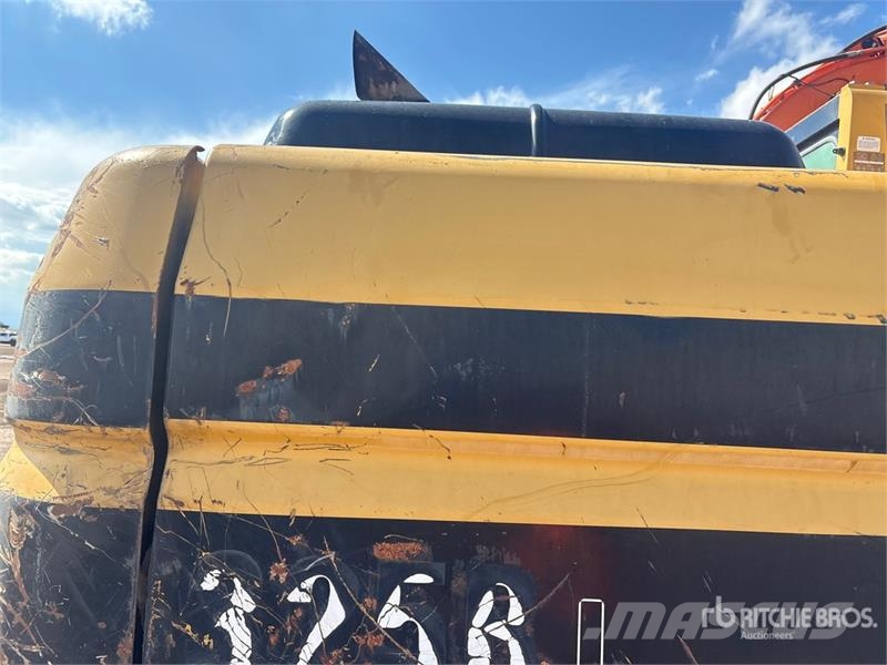 CAT 325B L Crawler excavators