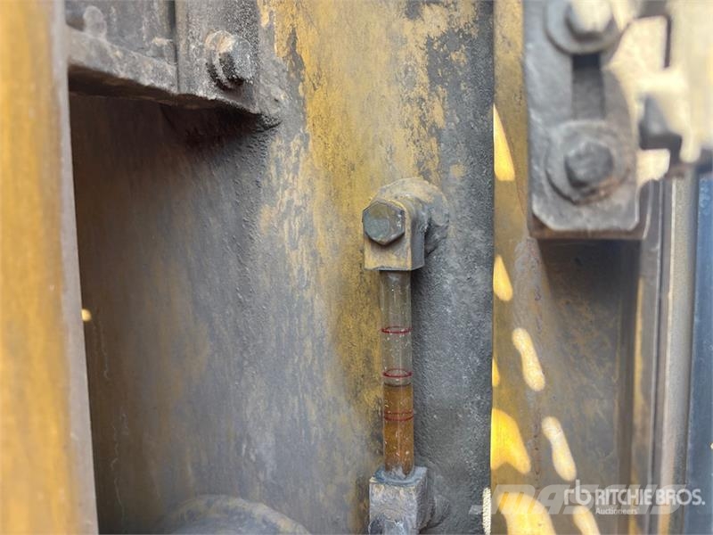 CAT 325B L Crawler excavators