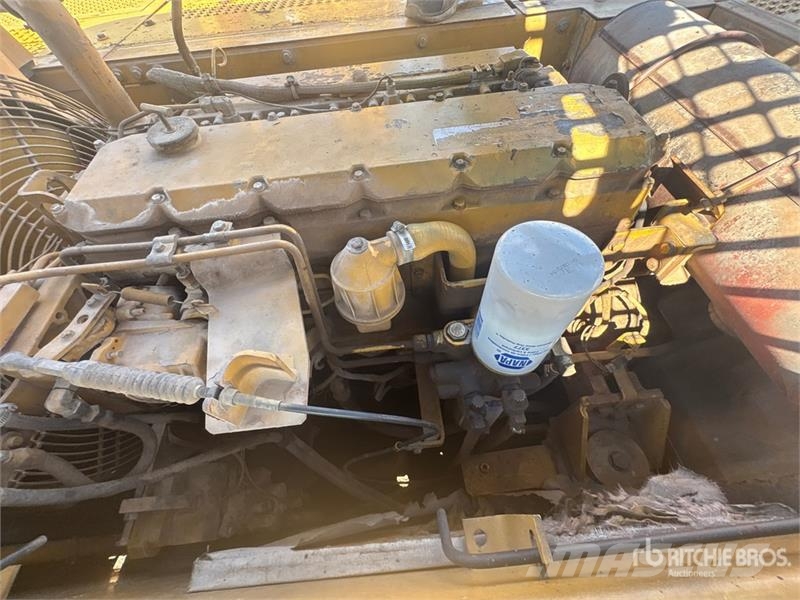 CAT 325B L Crawler excavators
