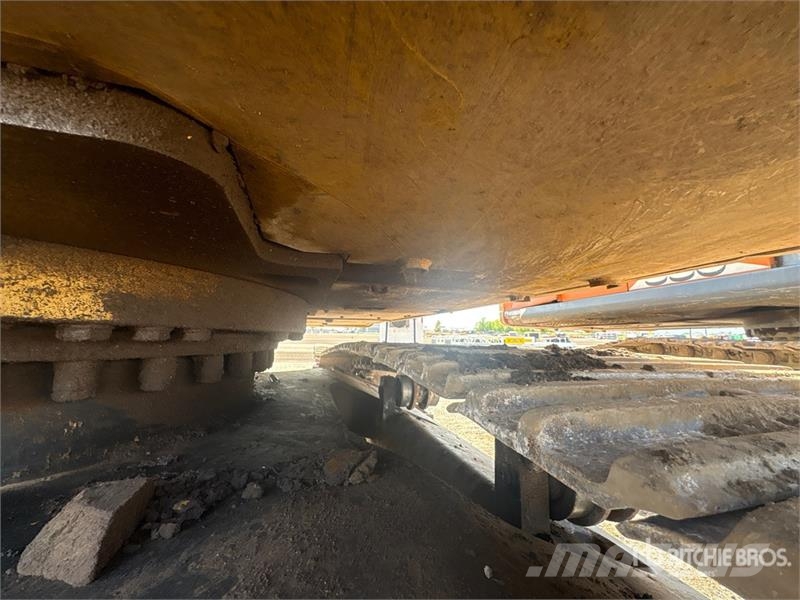 CAT 325B L Crawler excavators