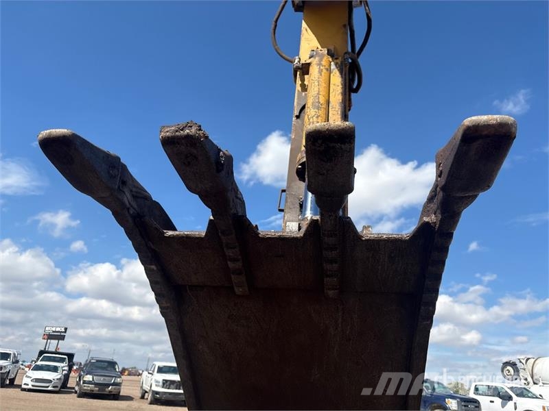 CAT 325B L Crawler excavators