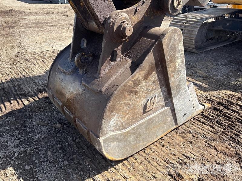 CAT 325B L Crawler excavators