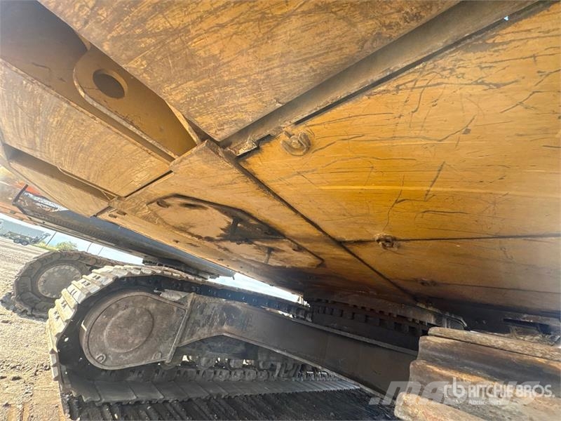 CAT 325B L Crawler excavators