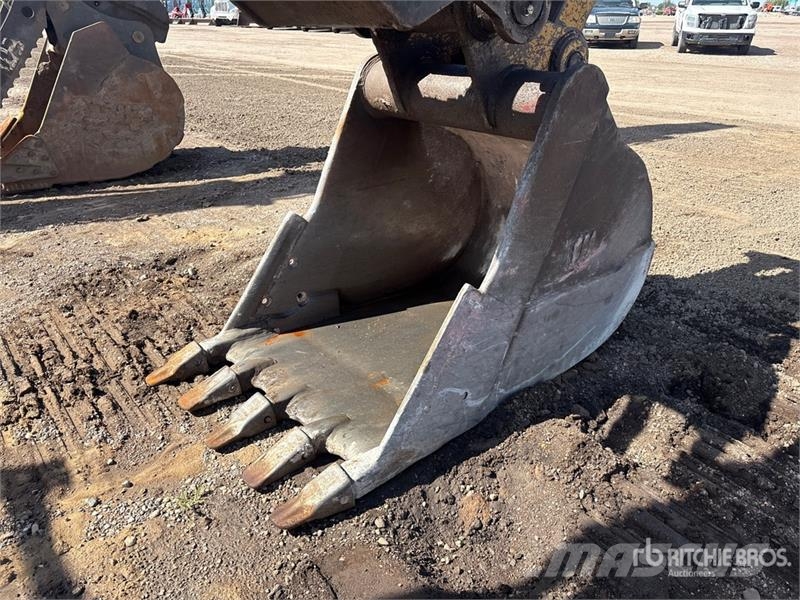 CAT 325B L Crawler excavators