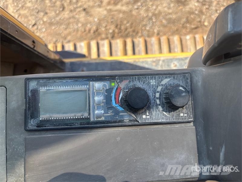CAT 325B L Crawler excavators