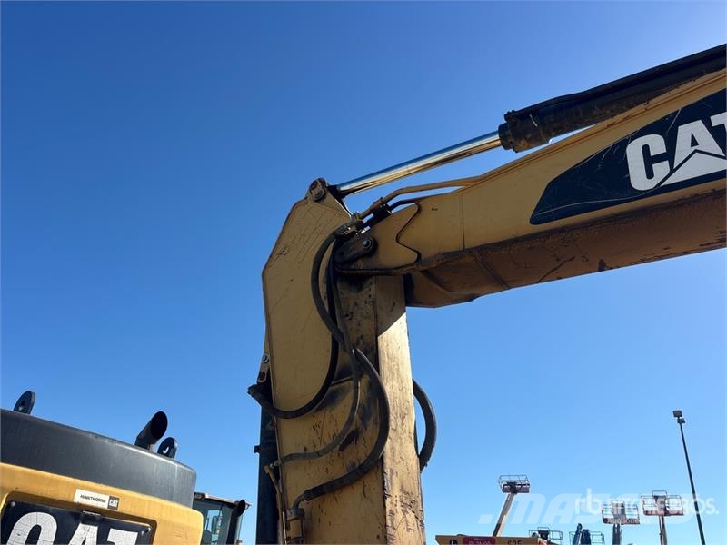 CAT 328D LCR Tracked Excavator Bagri goseničarji