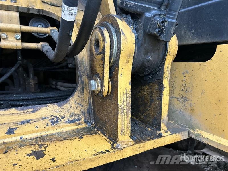 CAT 328D LCR Tracked Excavator Crawler excavators