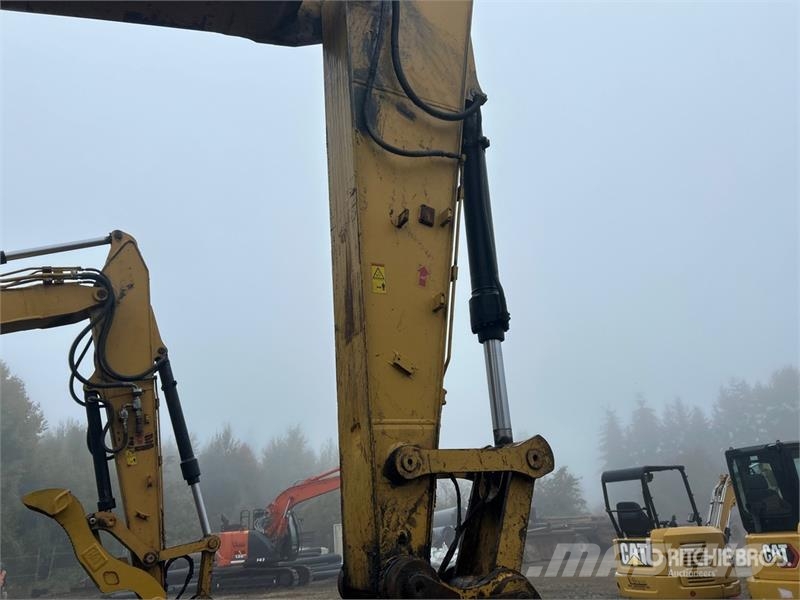 CAT 328D LCR Tracked Excavator Crawler excavators