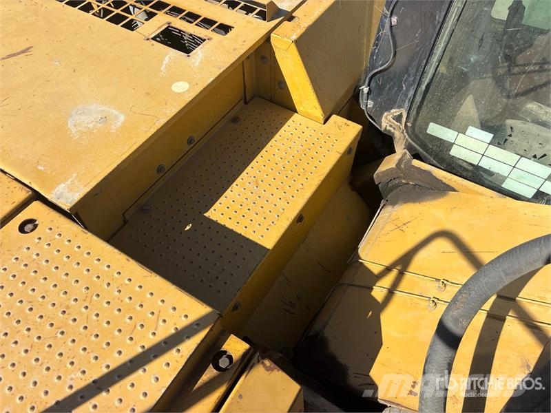 CAT 328D LCR Tracked Excavator Bagri goseničarji