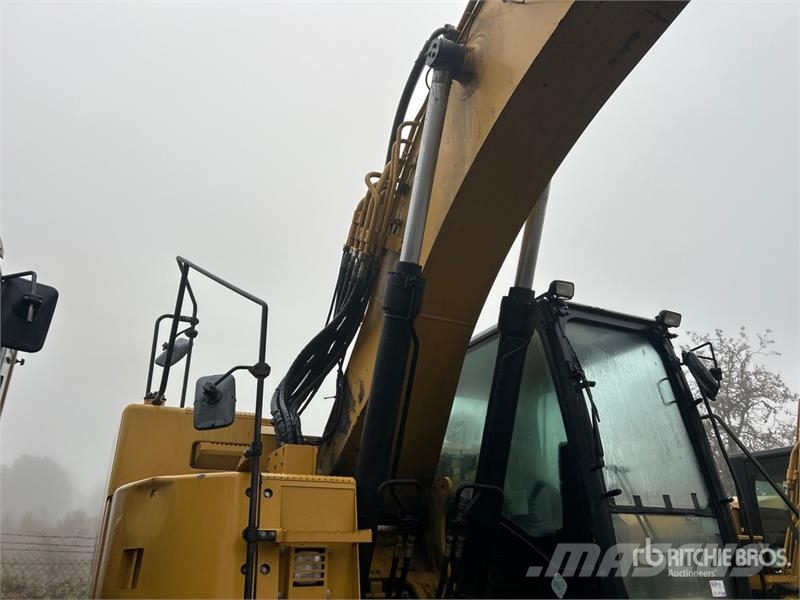 CAT 328D LCR Tracked Excavator Crawler excavators
