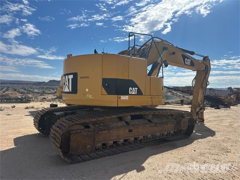 CAT 328D LCR Tracked Excavator Roomikekskavaatorid