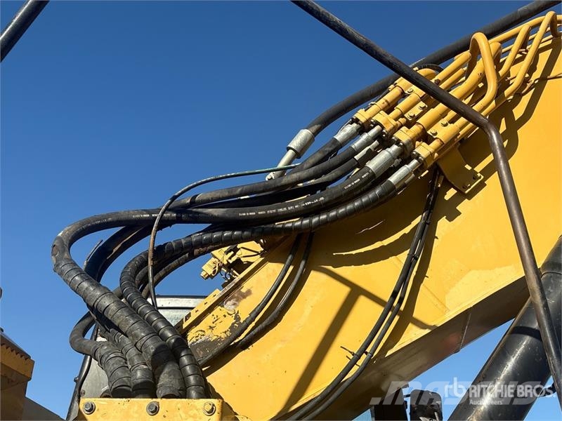 CAT 328D Tracked Excavator Gravemaskiner på larvebånd