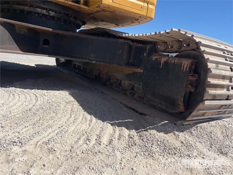 CAT 328D Tracked Excavator Bagri goseničarji