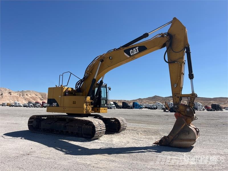 CAT 328D Tracked Excavator Bagri goseničarji