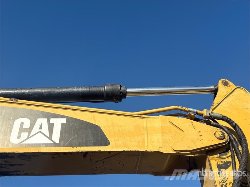 CAT 328D Tracked Excavator Gravemaskiner på larvebånd