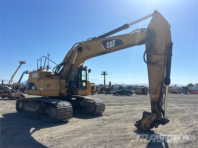 CAT 328D Tracked Excavator Bagri goseničarji