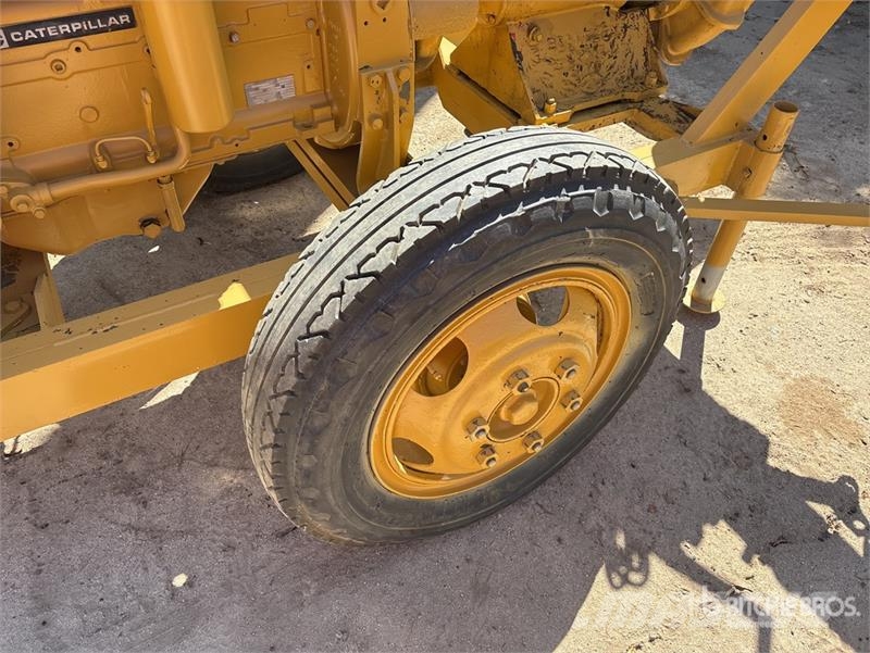 CAT 3304B Water Pump Waterpumps
