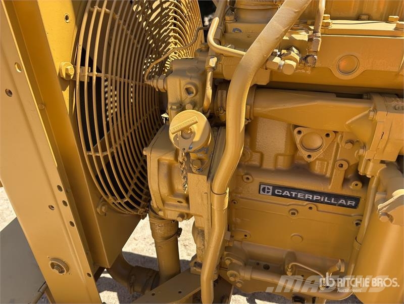 CAT 3304B Water Pump Waterpumps