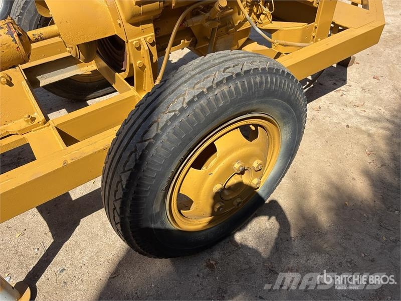 CAT 3304B Water Pump Waterpumps