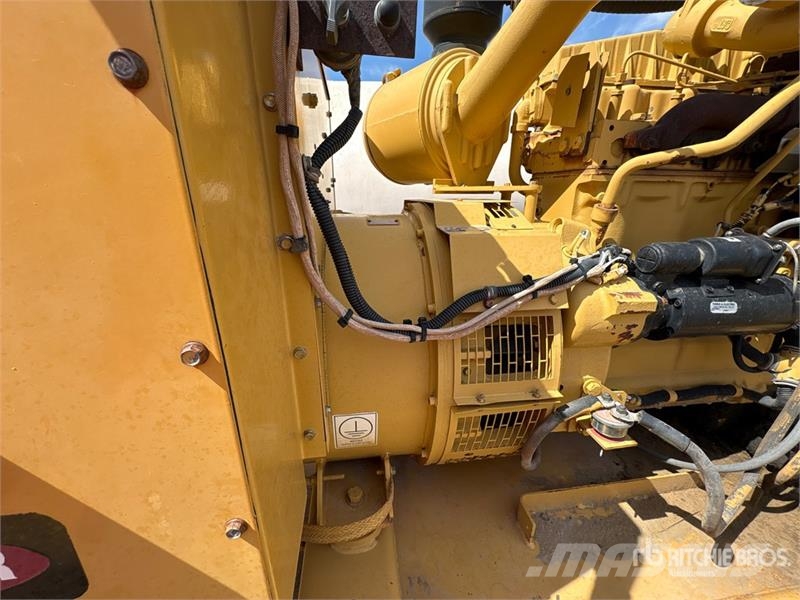 CAT 3306 205 kW Mobile Generator Set Diesel Generators