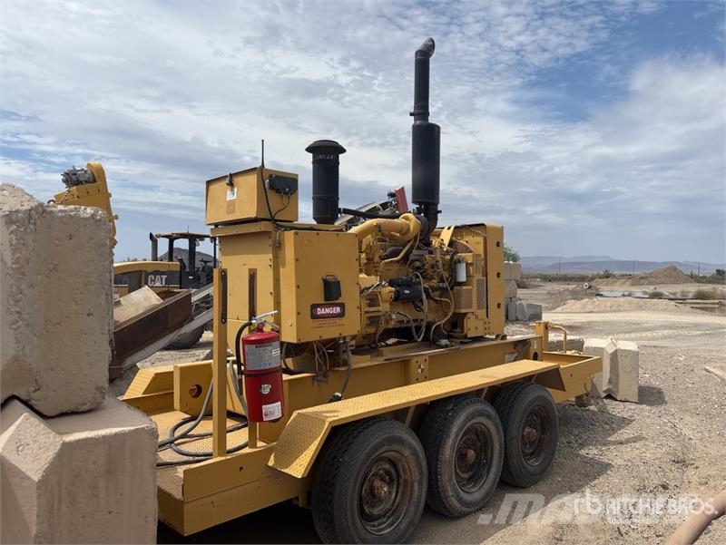 CAT 3306 205 kW Mobile Generator Set Dīzeļģeneratori