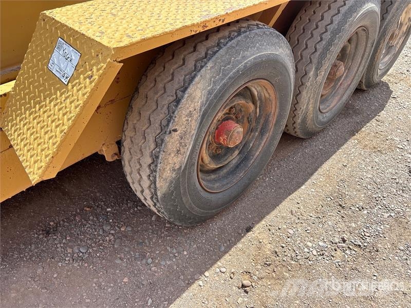 CAT 3306 205 kW Mobile Generator Set Diesel Generators