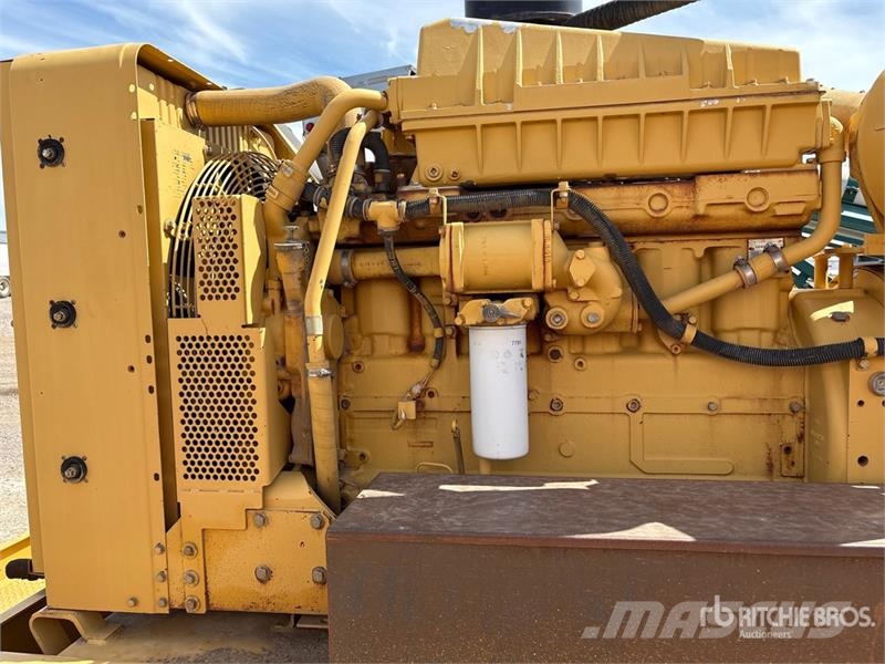 CAT 3306 205 kW Mobile Generator Set Diesel Generators