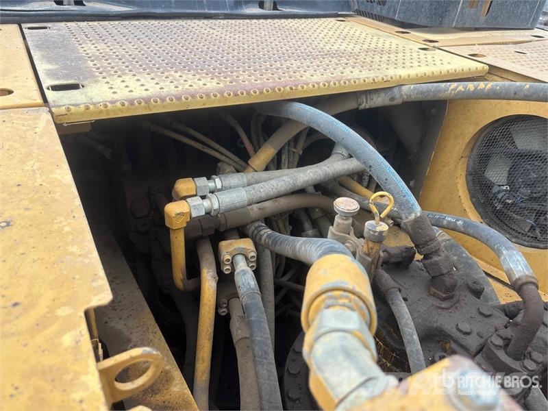 CAT 330D L Tracked Excavator Верижен екскаватор