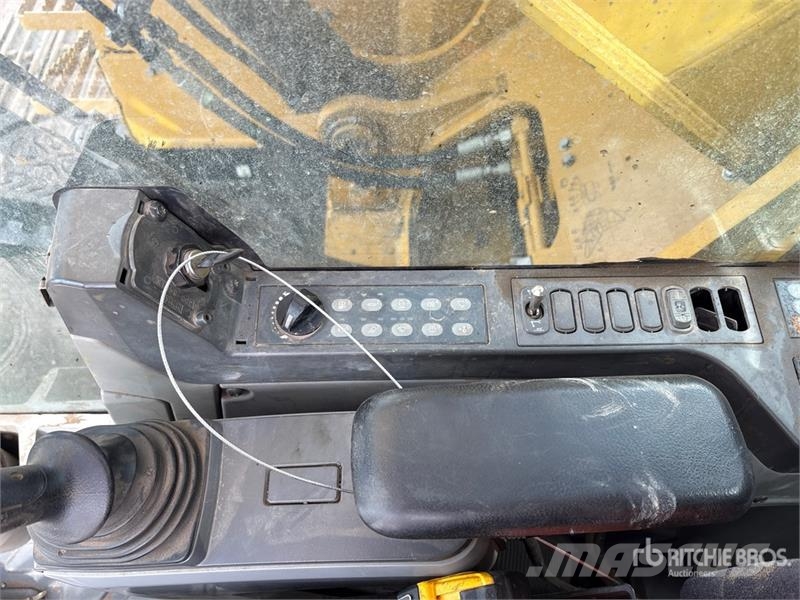 CAT 335F LCR Tracked Excavator Bagri goseničarji
