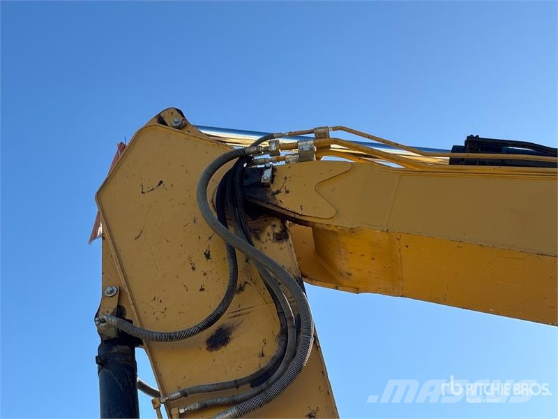 CAT 335F LCR Tracked Excavator Lánctalpas kotrók