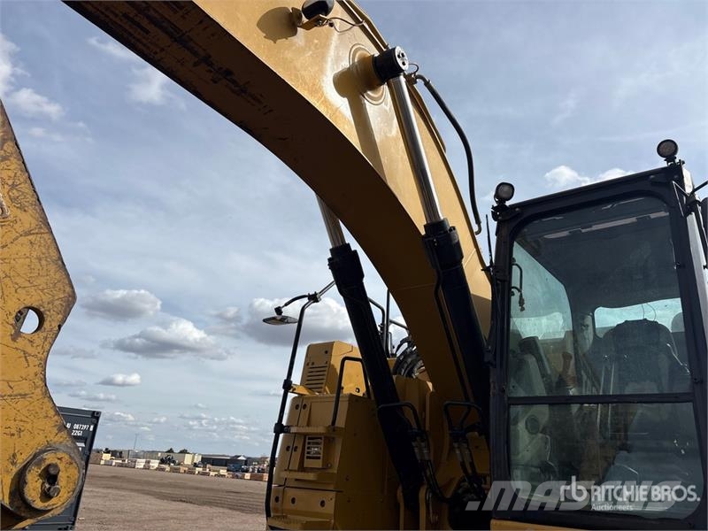 CAT 335F LCR Tracked Excavator Bagri goseničarji