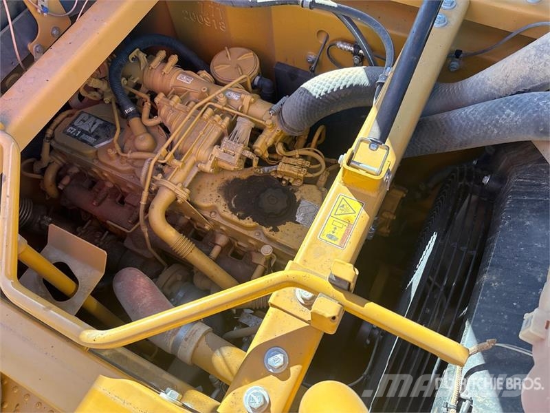 CAT 335F LCR Tracked Excavator Lánctalpas kotrók