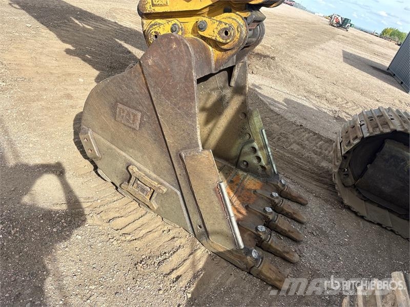 CAT 335F LCR Tracked Excavator Bagri goseničarji