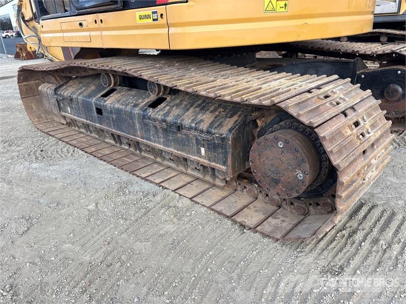 CAT 335FL CR Tracked Excavator Gravemaskiner på larvebånd