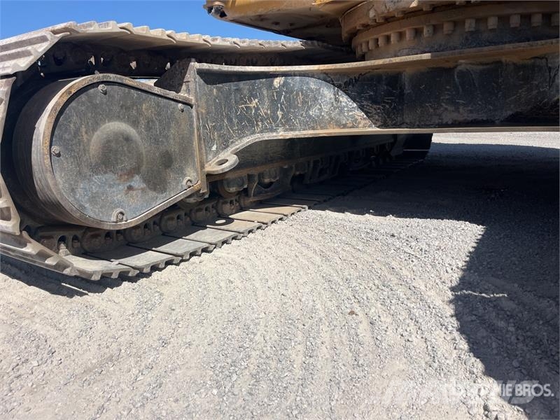 CAT 336 EL Tracked Excavator Bagri goseničarji