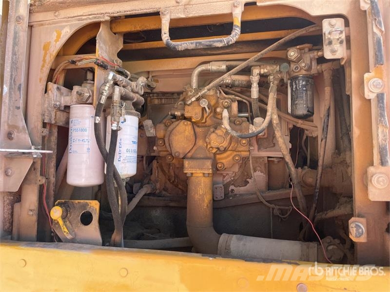 CAT 336 EL Tracked Excavator Bagri goseničarji