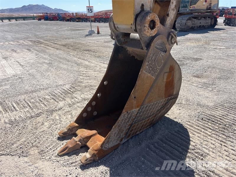 CAT 336 EL Tracked Excavator Bagri goseničarji