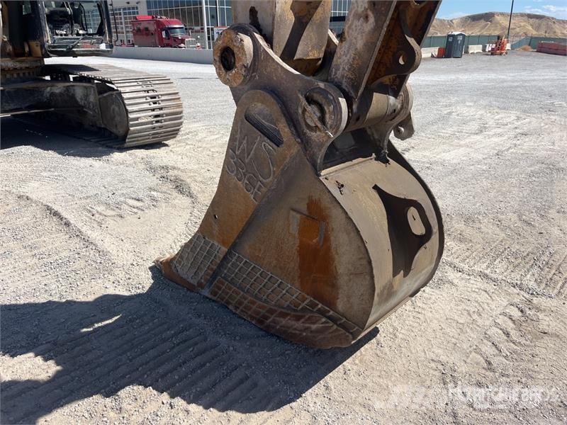 CAT 336 EL Tracked Excavator Bagri goseničarji